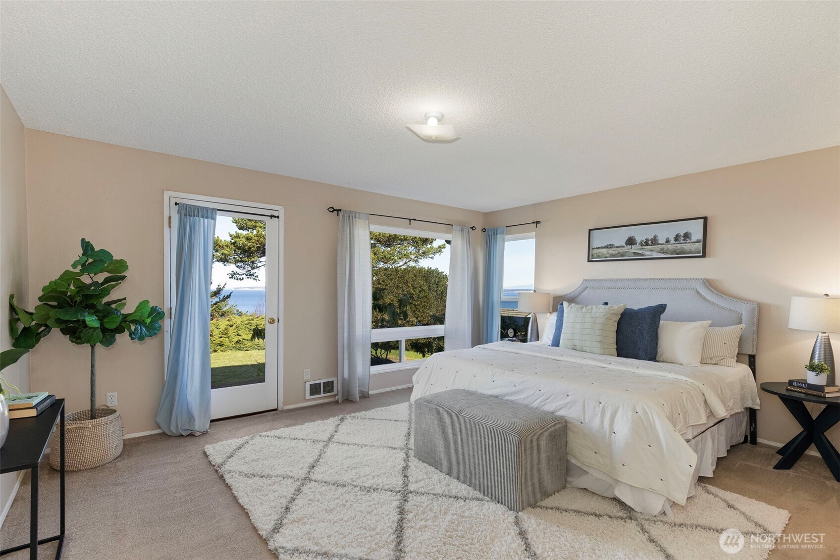 2775 Claremont Street