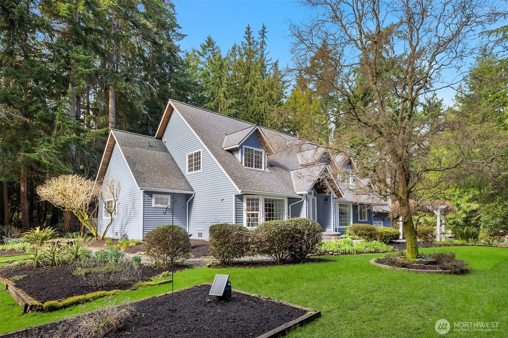 14440 Sunrise Drive NE