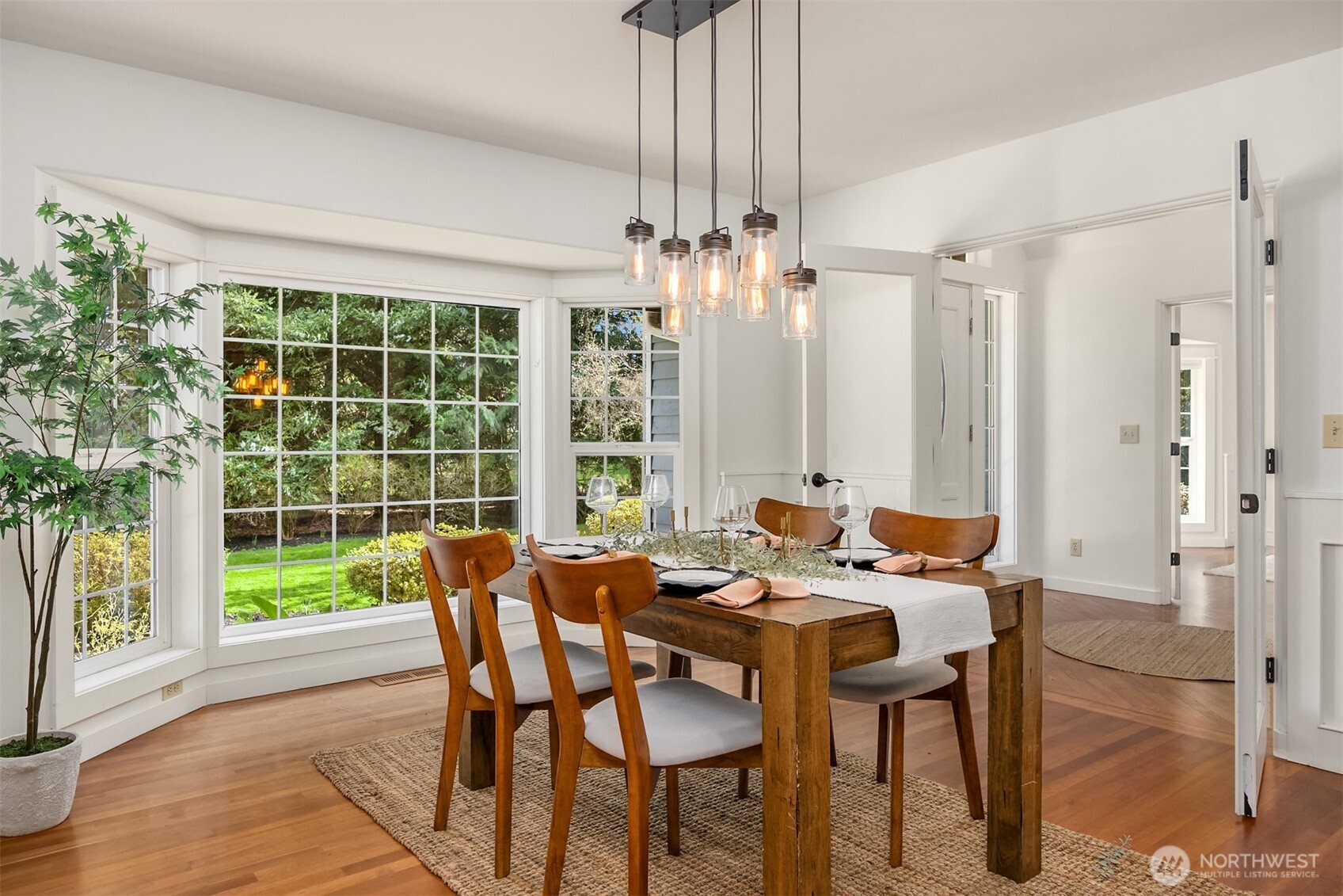 14440 Sunrise Drive NE