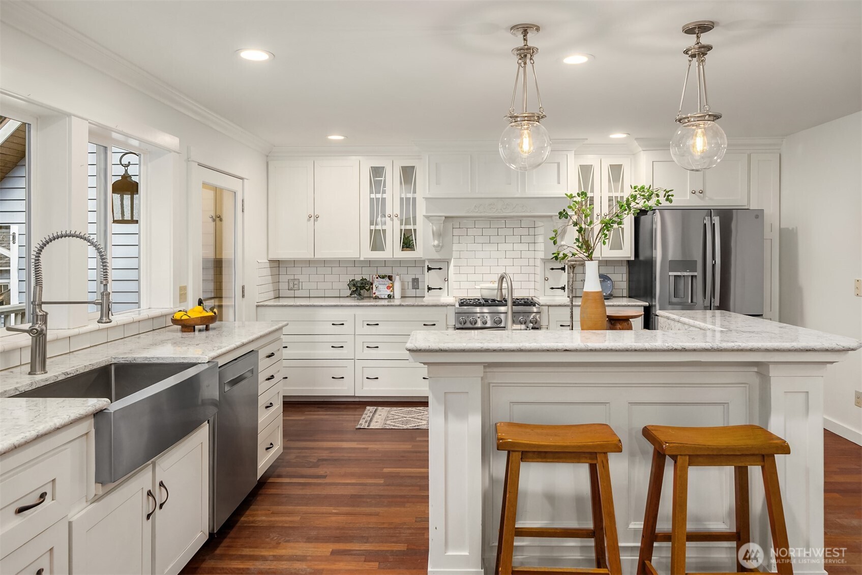 14440 Sunrise Drive NE