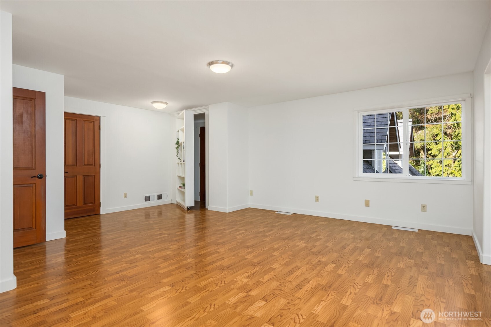 14440 Sunrise Drive NE