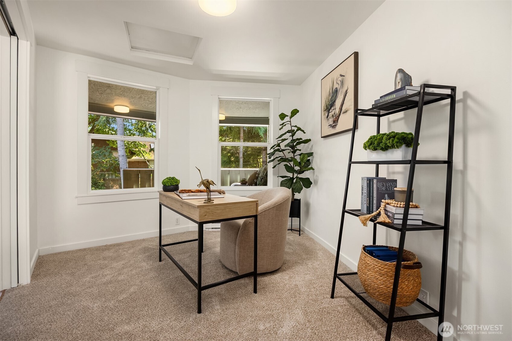 1574 NE Park View Drive Unit: 1