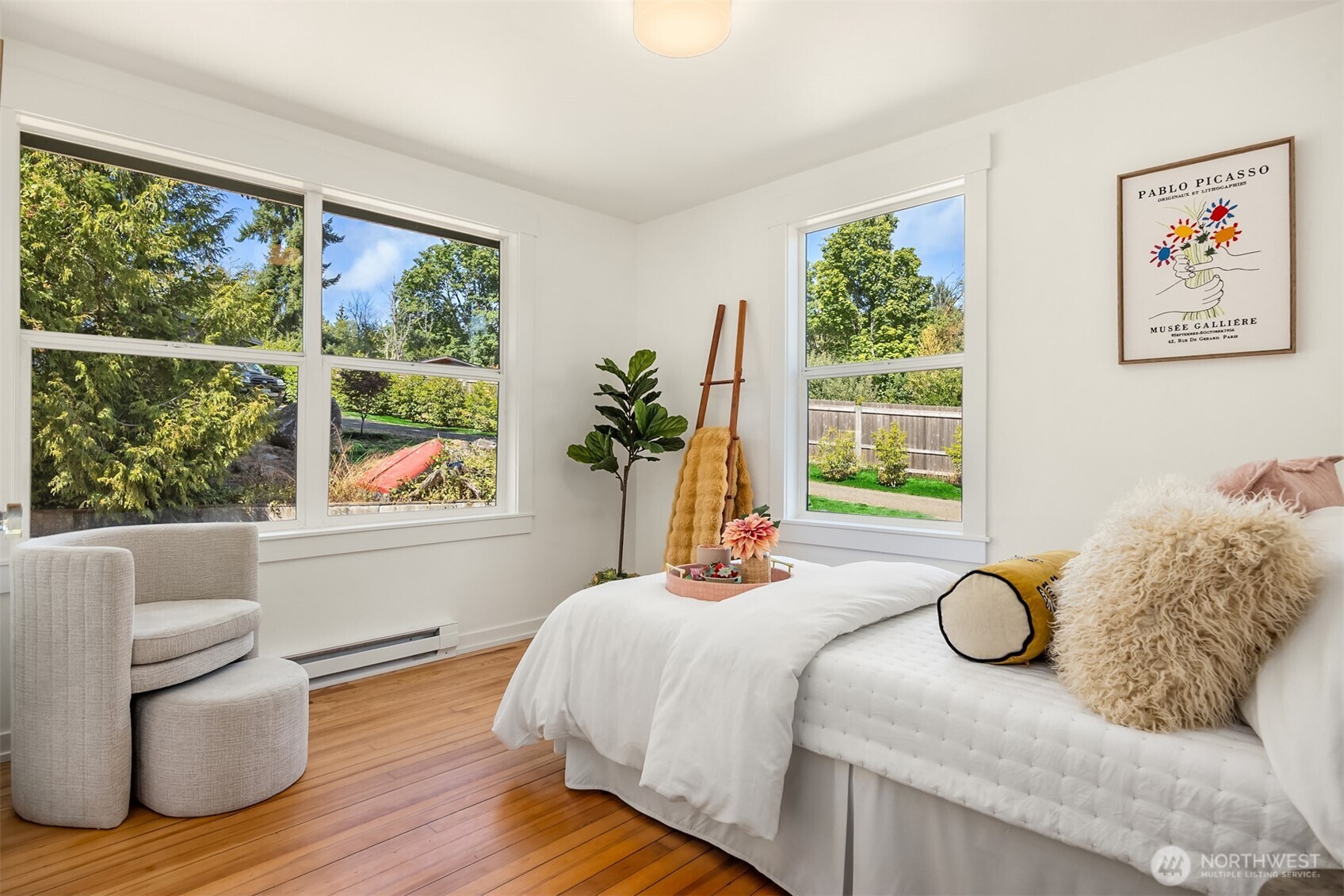 1574 NE Park View Drive Unit: 1