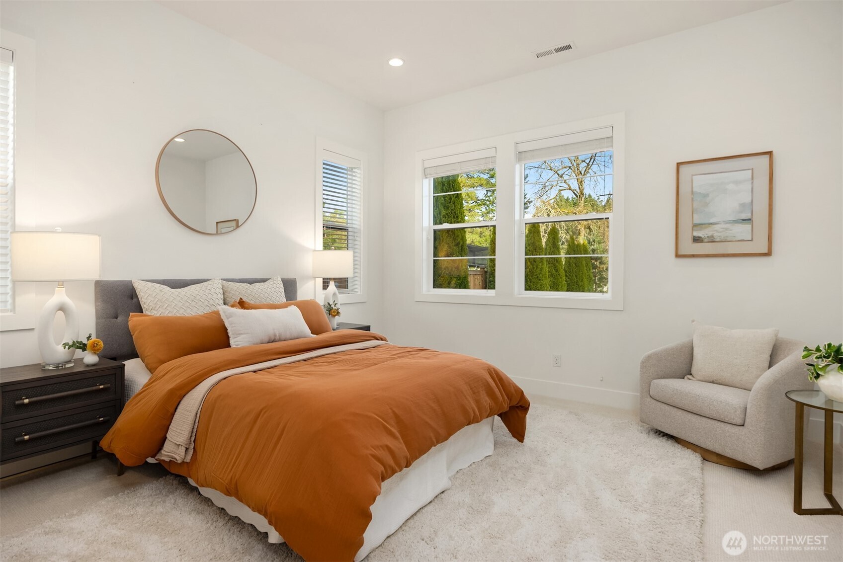 8711 NE Winslow Grove Court