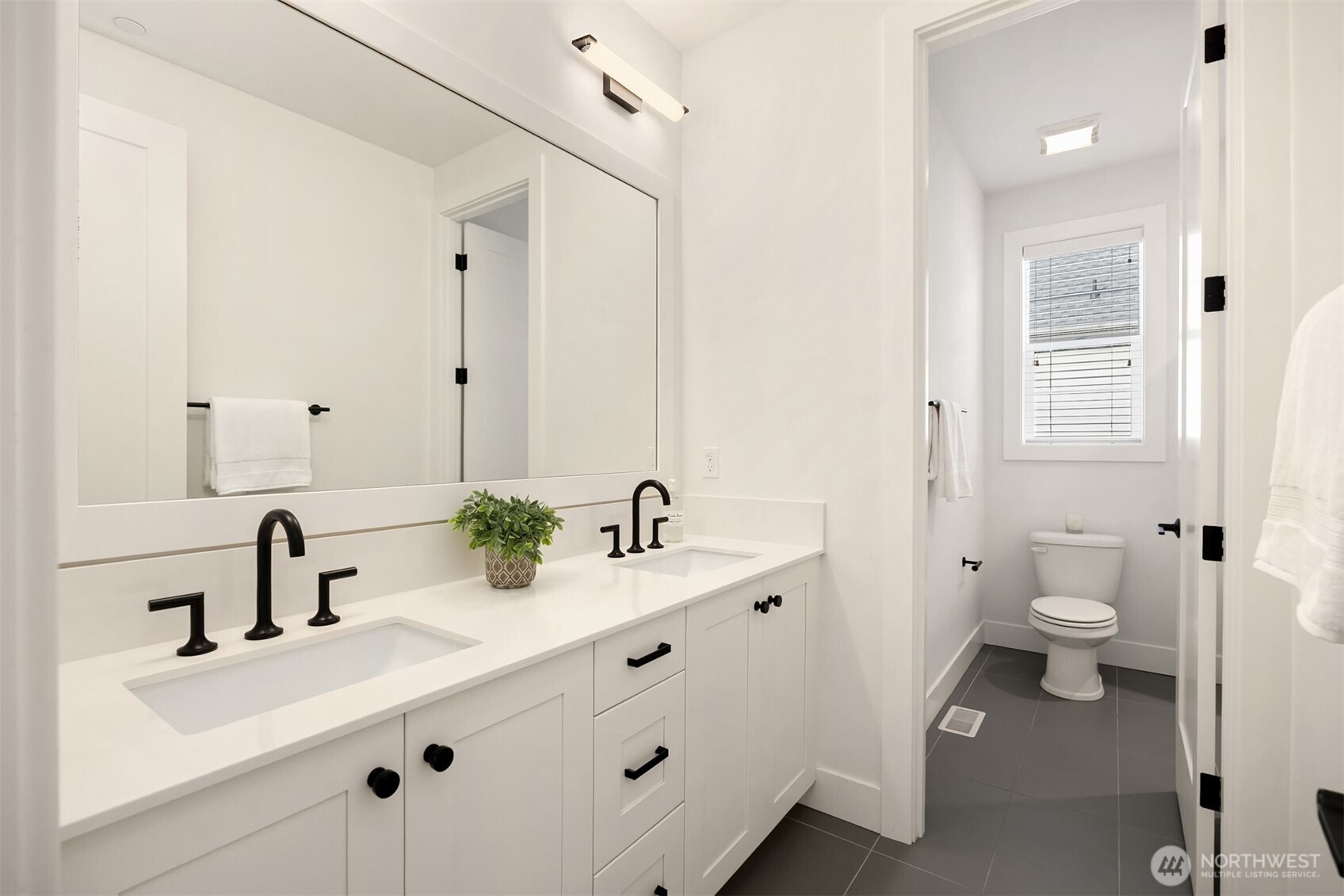 8711 NE Winslow Grove Court