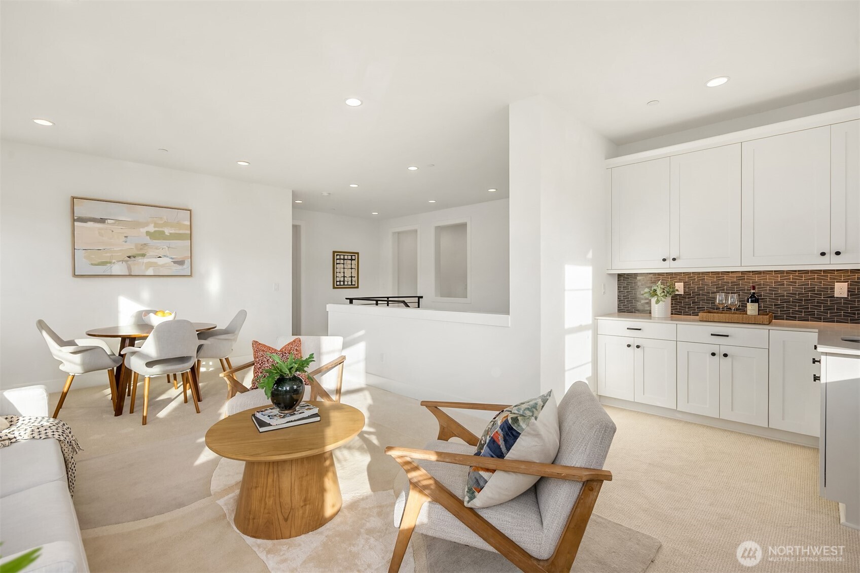 8711 NE Winslow Grove Court