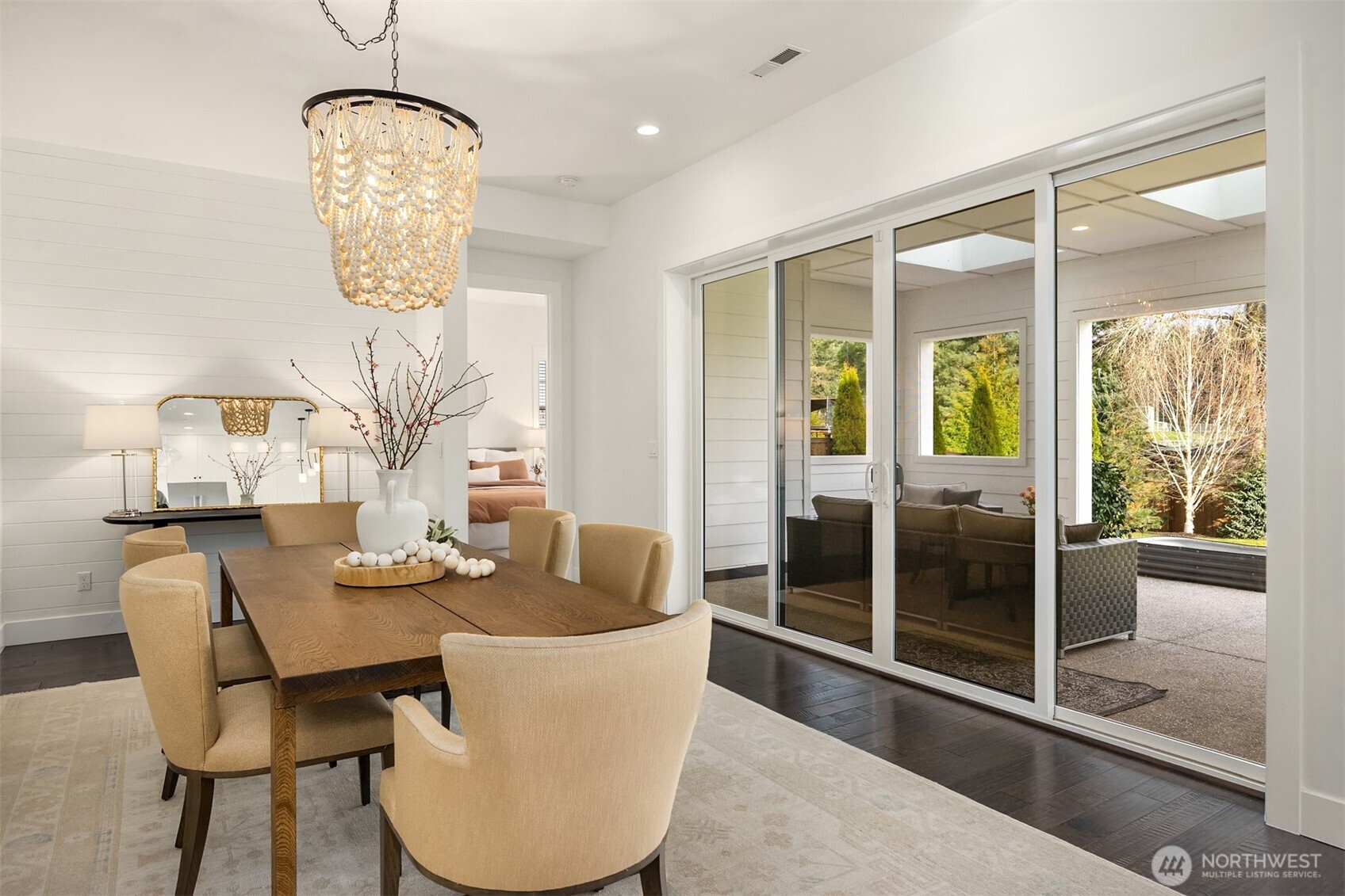 8711 NE Winslow Grove Court