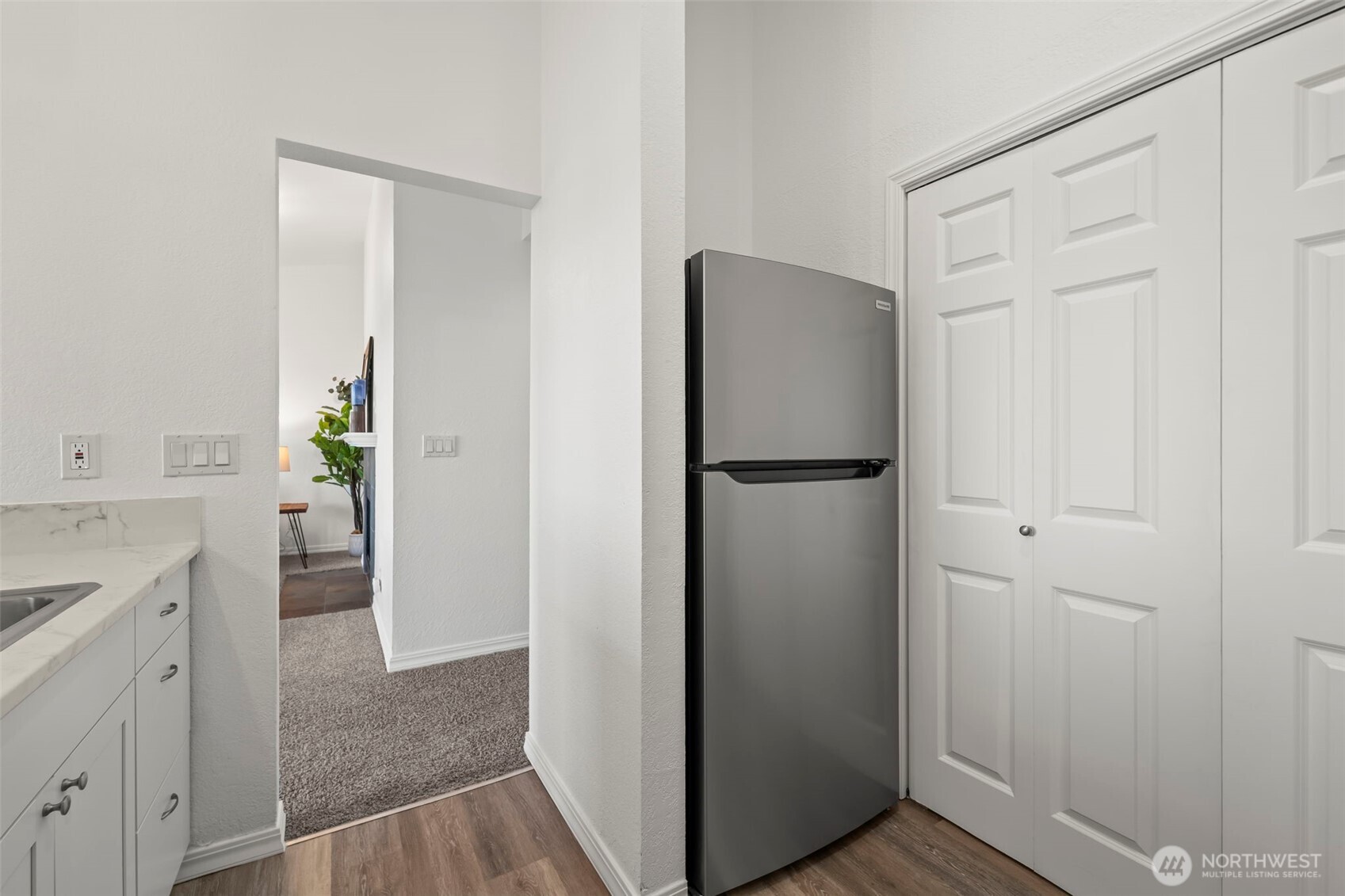 1725 W Sunn Fjord Lane Unit: J304