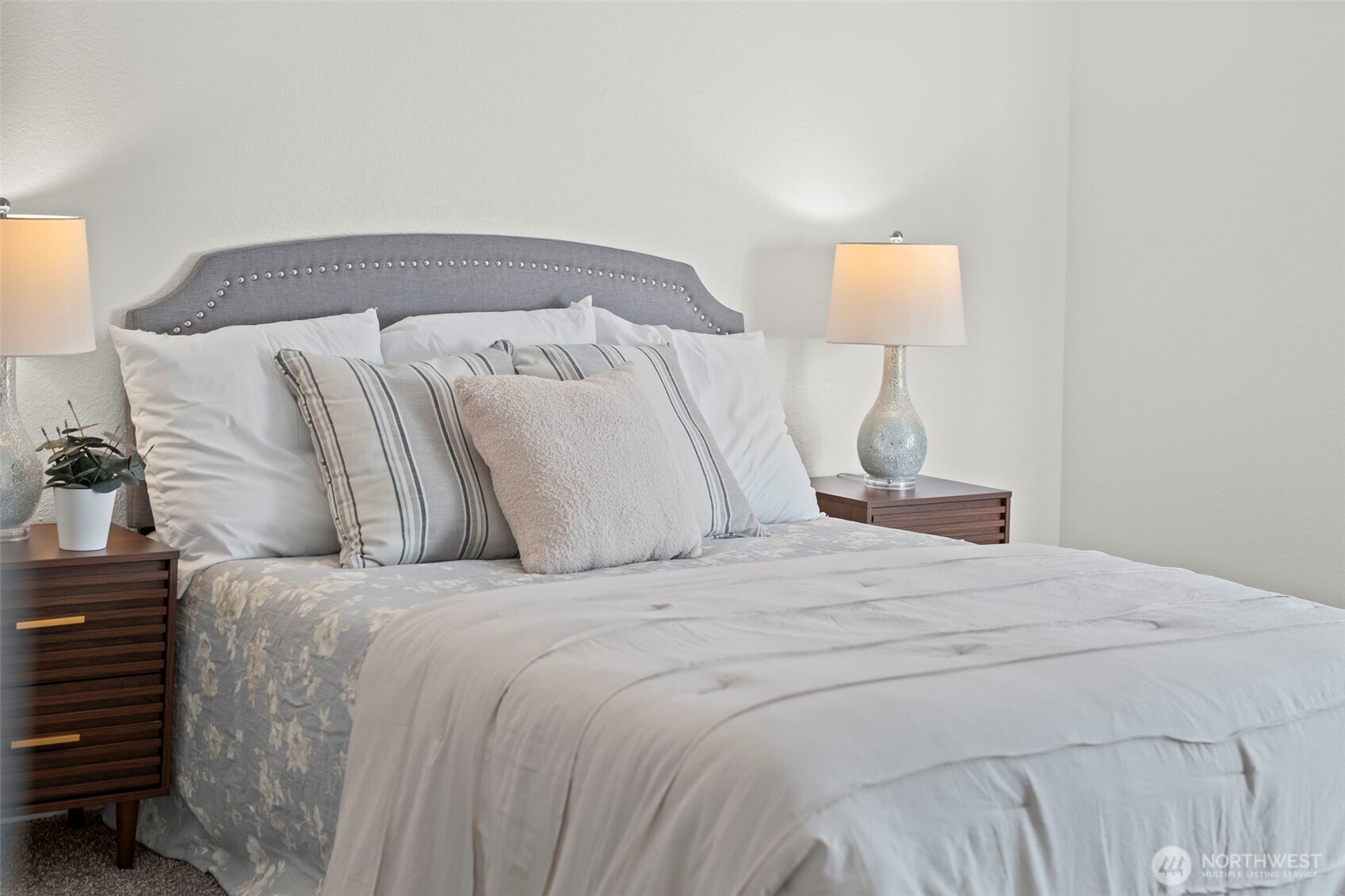 1725 W Sunn Fjord Lane Unit: J304