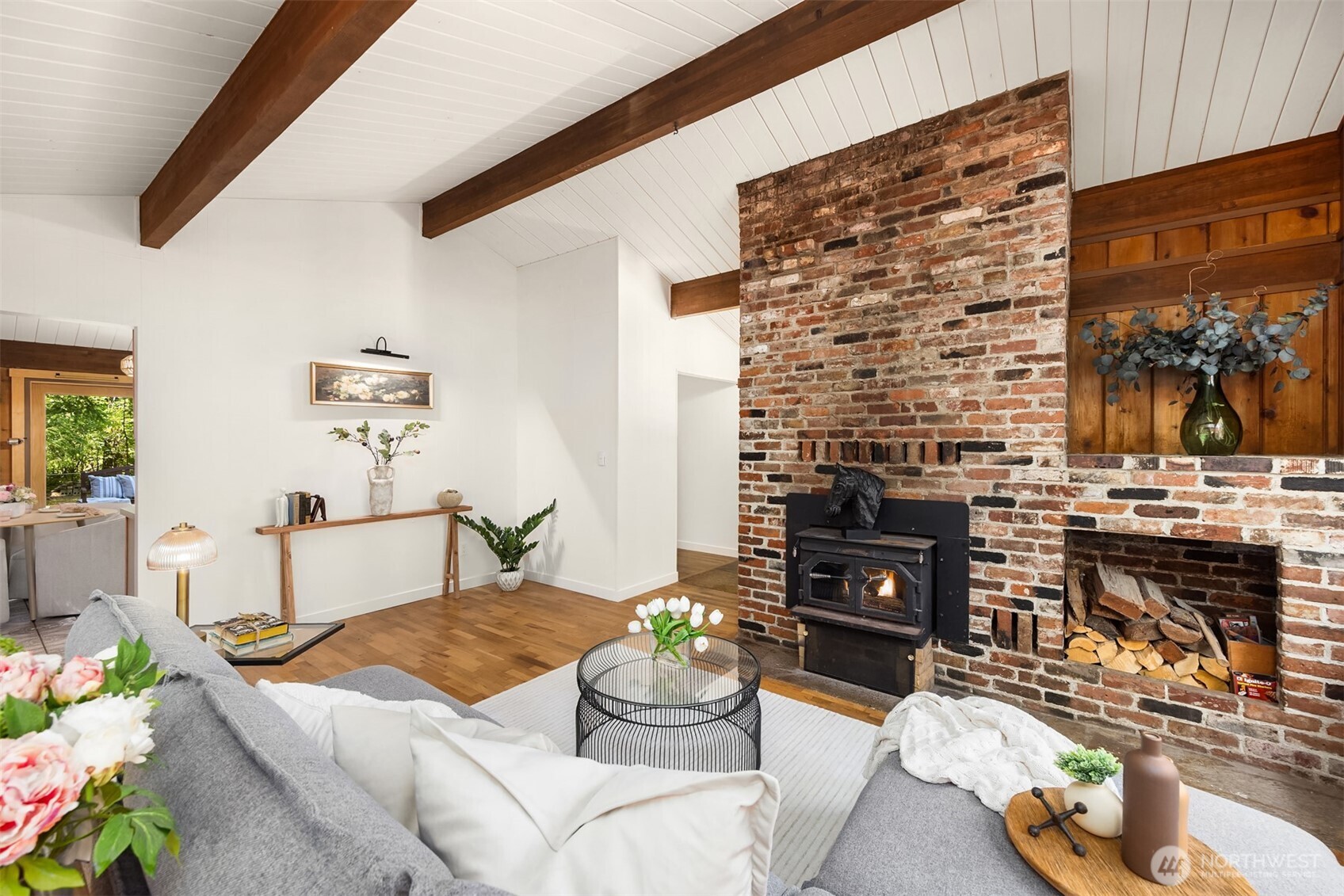 5836 Battle Point Drive NE