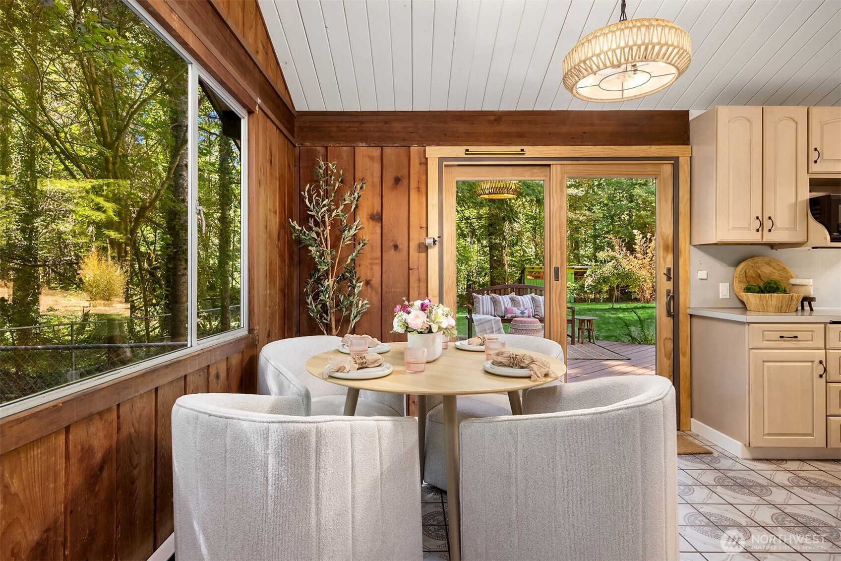 5836 Battle Point Drive NE