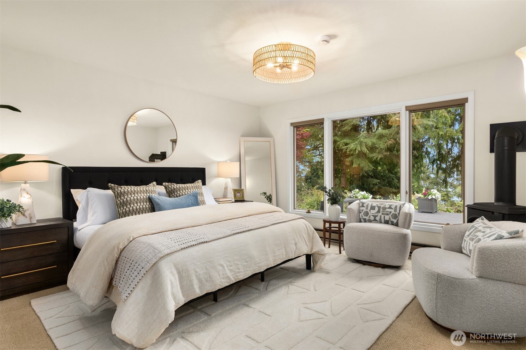 10700 NE Broomgerrie Road