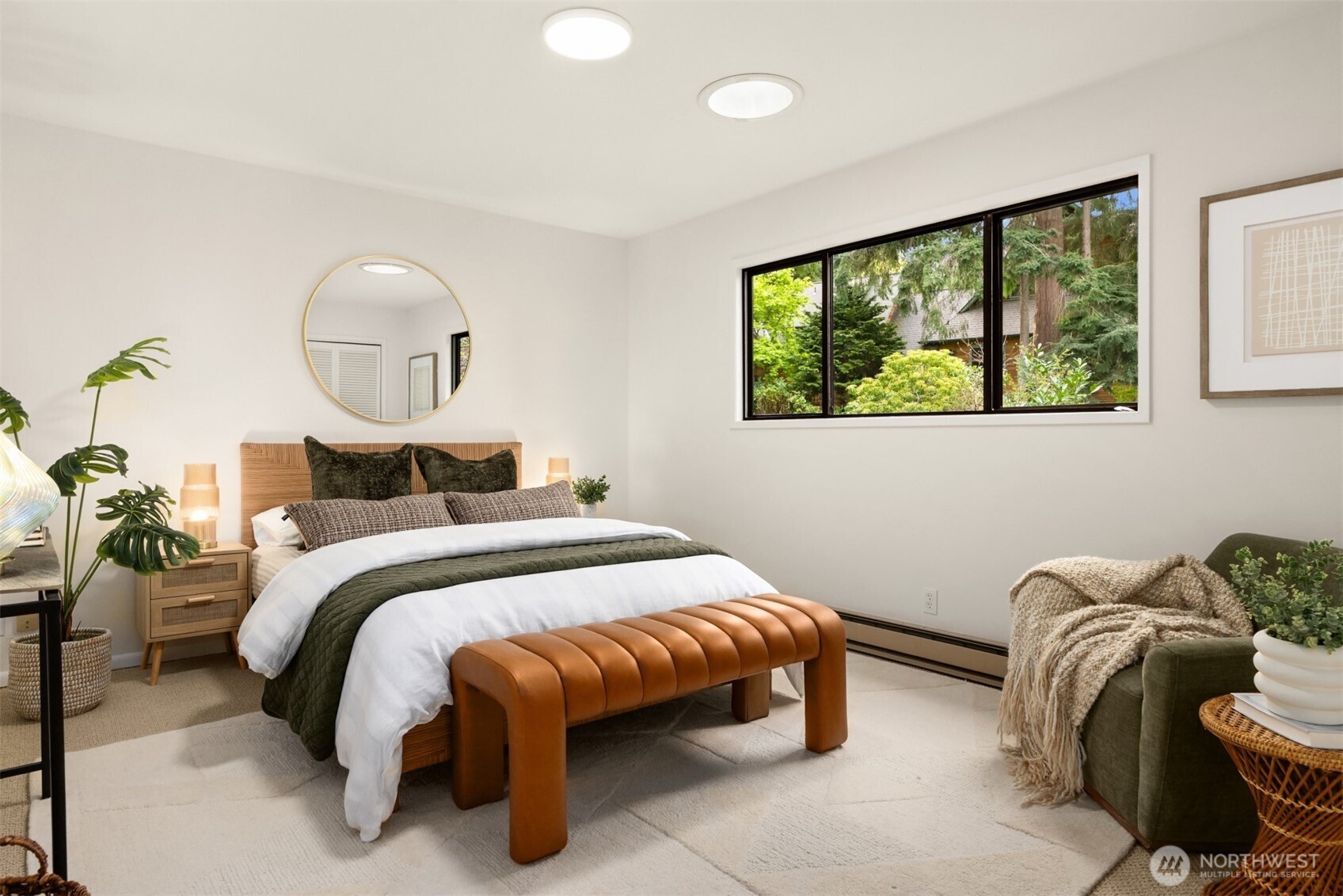 10700 NE Broomgerrie Road