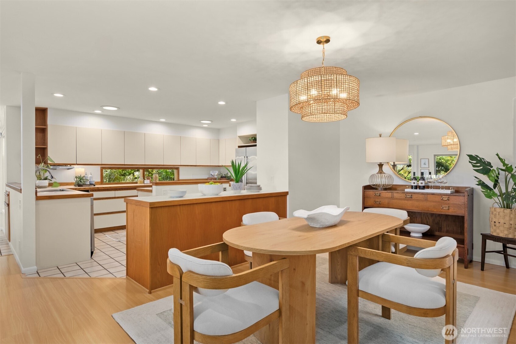 10700 NE Broomgerrie Road