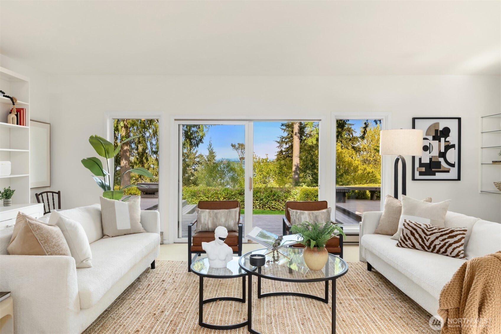 10700 NE Broomgerrie Road