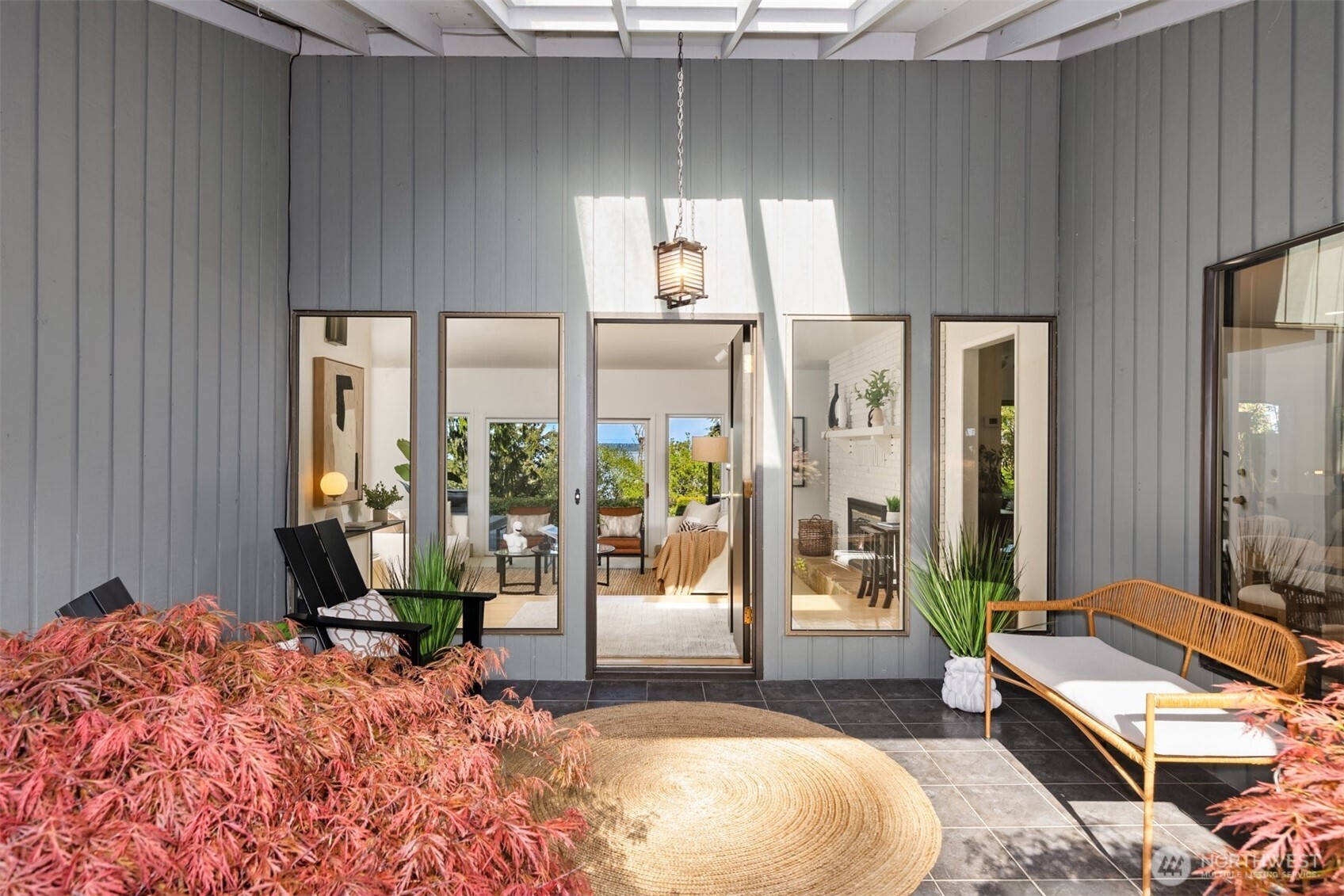 10700 NE Broomgerrie Road