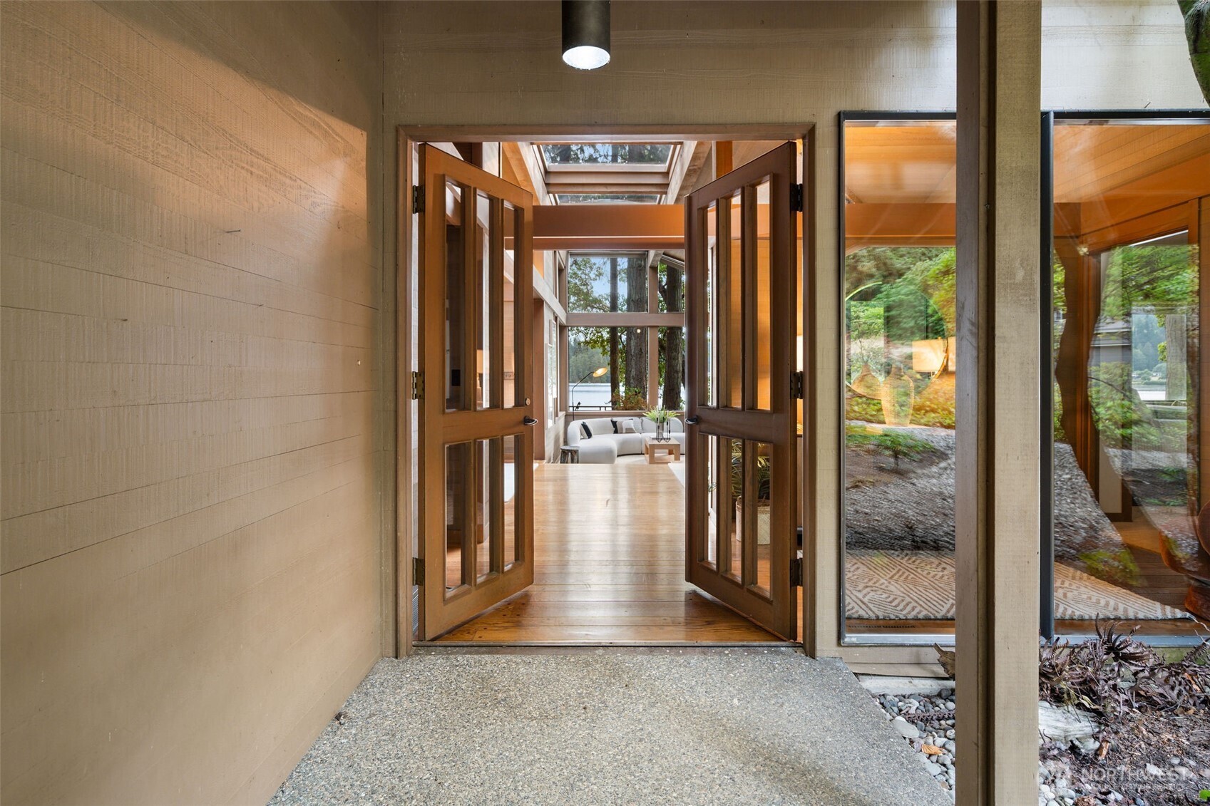 20925 Indianola Road