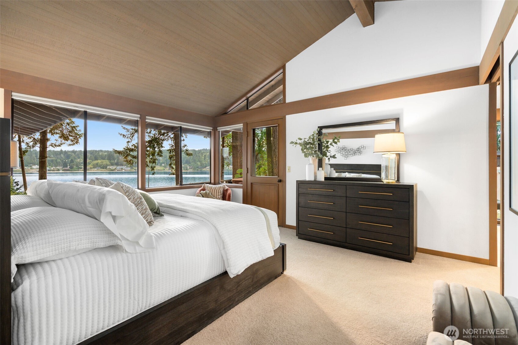 20925 Indianola Road