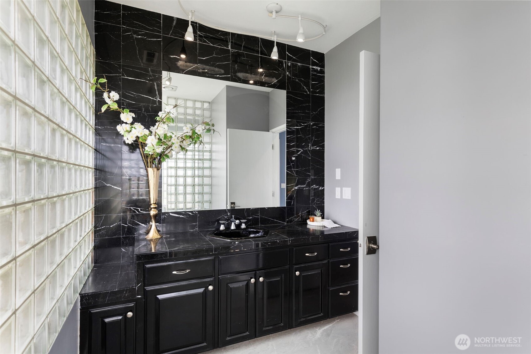 311 Tyler View Place