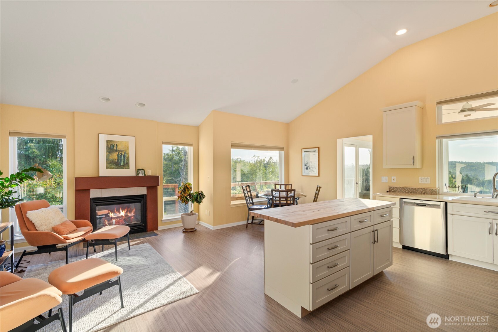 184 Dogleg Lane