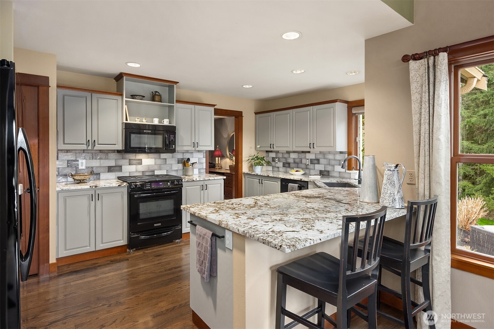 2013 NW Valkyrie Lane