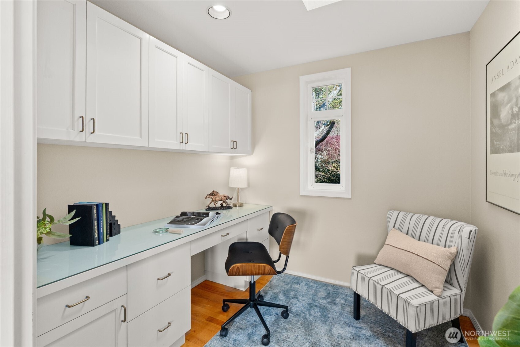 14735 Henderson Road NE