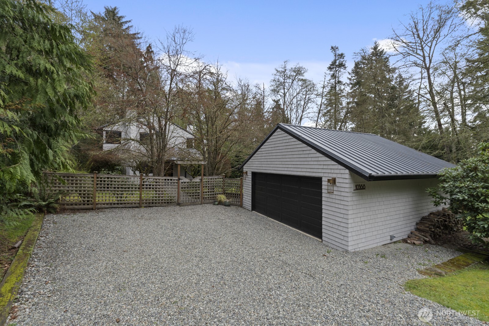 10368 NE Sunrose Lane