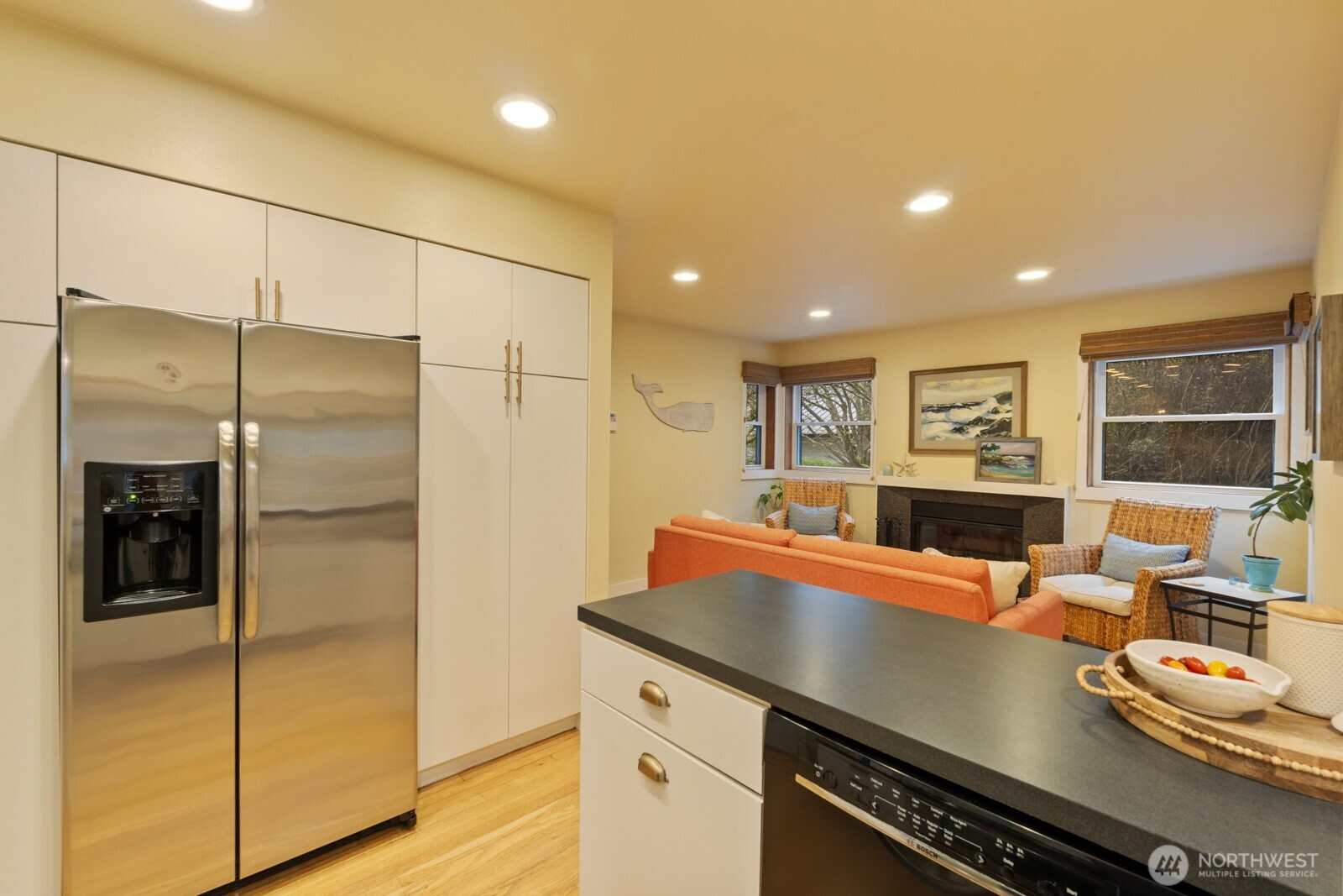 10368 NE Sunrose Lane