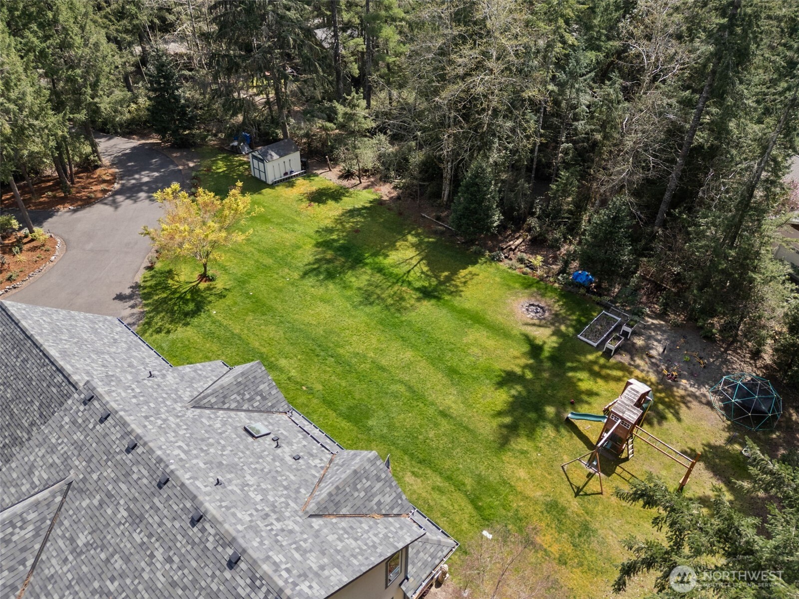 5623 NW Millglade Lane