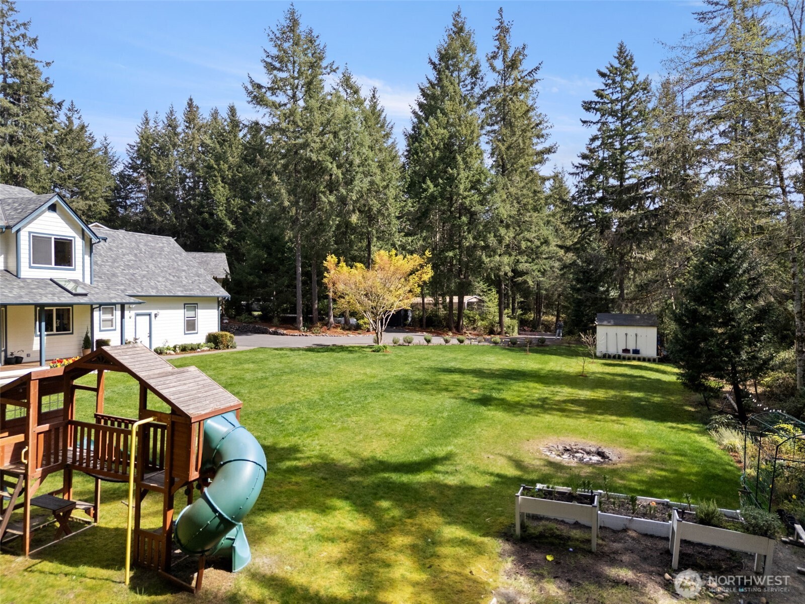 5623 NW Millglade Lane