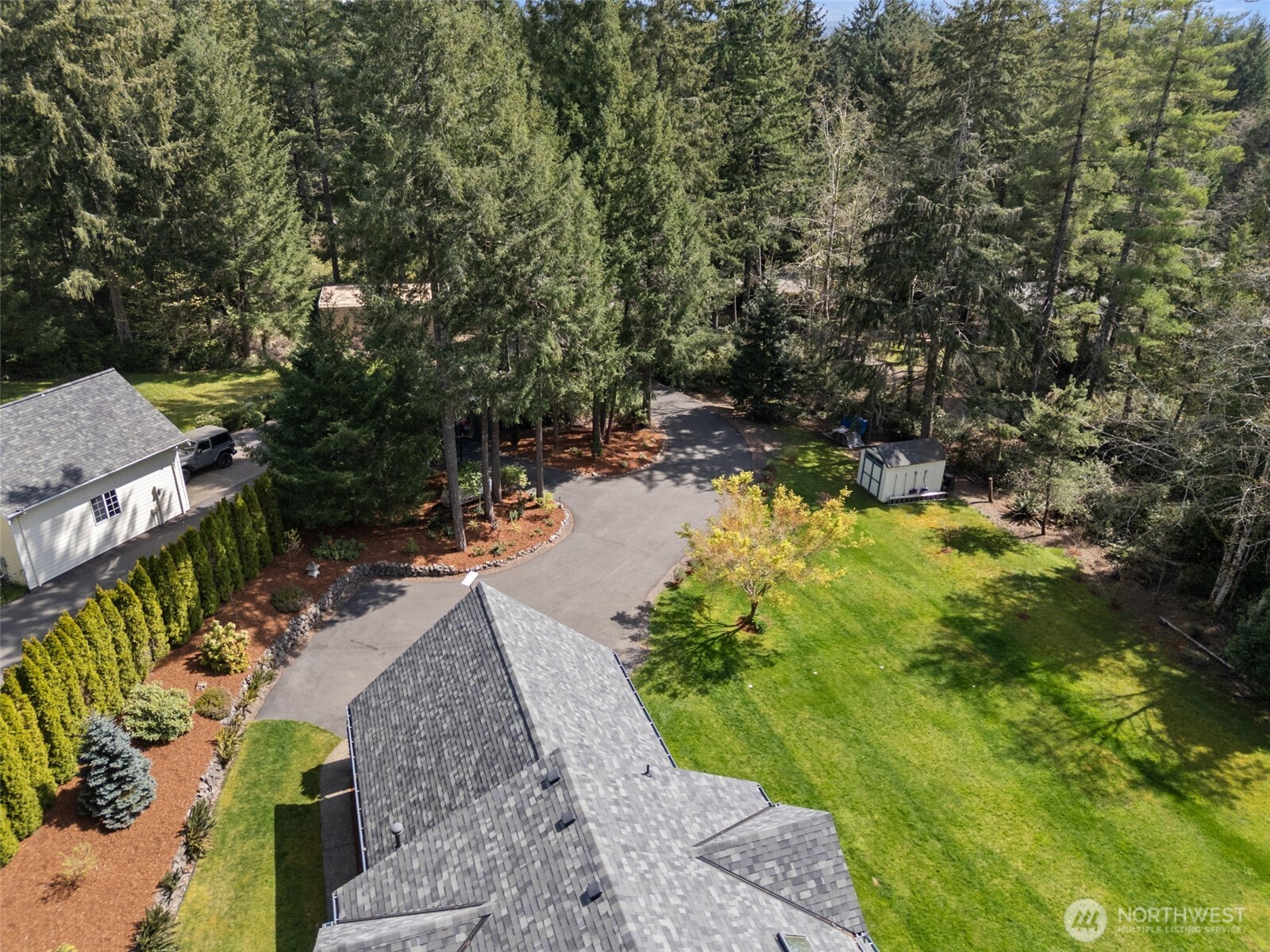 5623 NW Millglade Lane