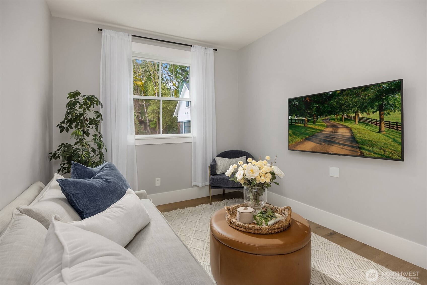 10717 NE Manitou Park Boulevard