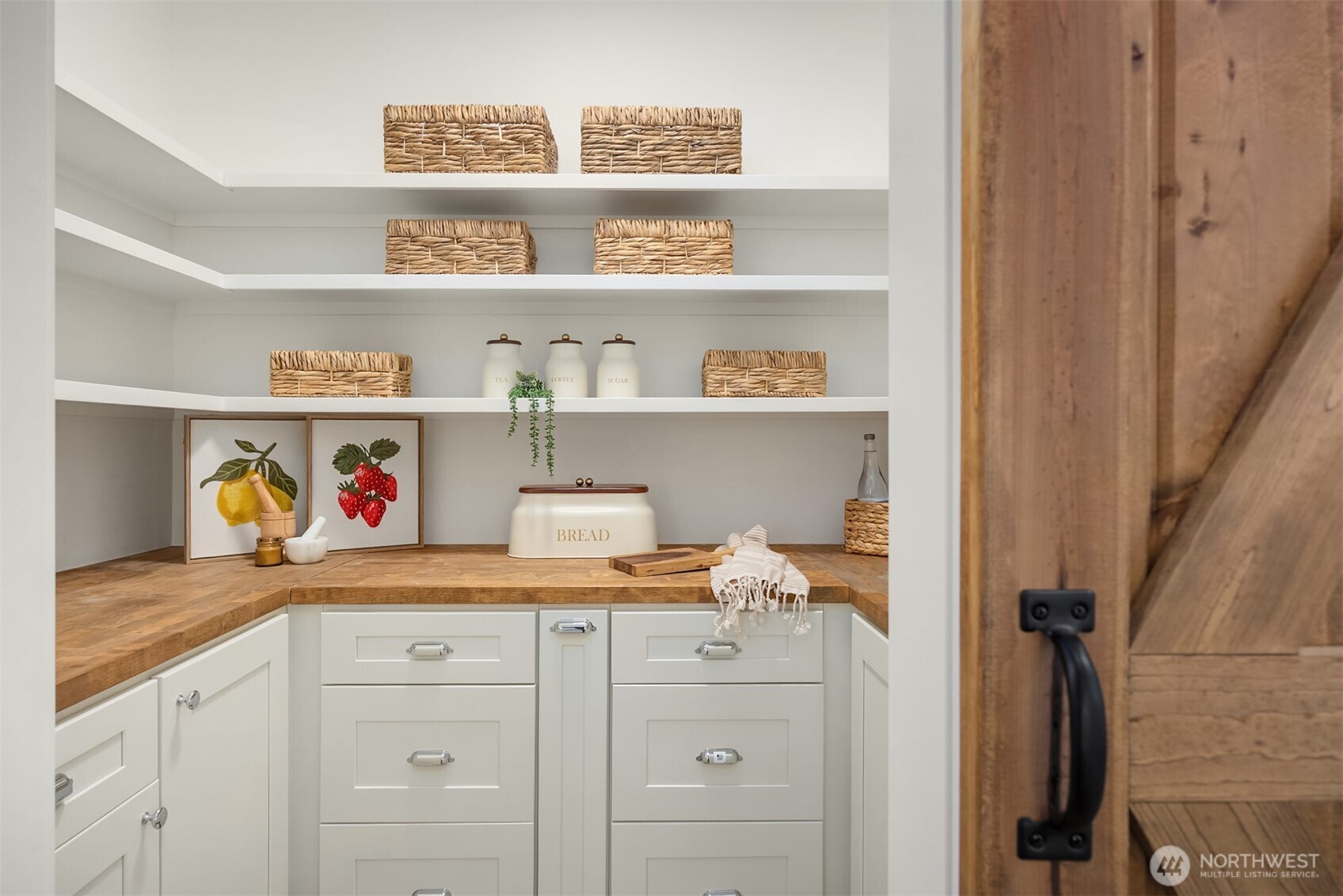 10717 NE Manitou Park Boulevard