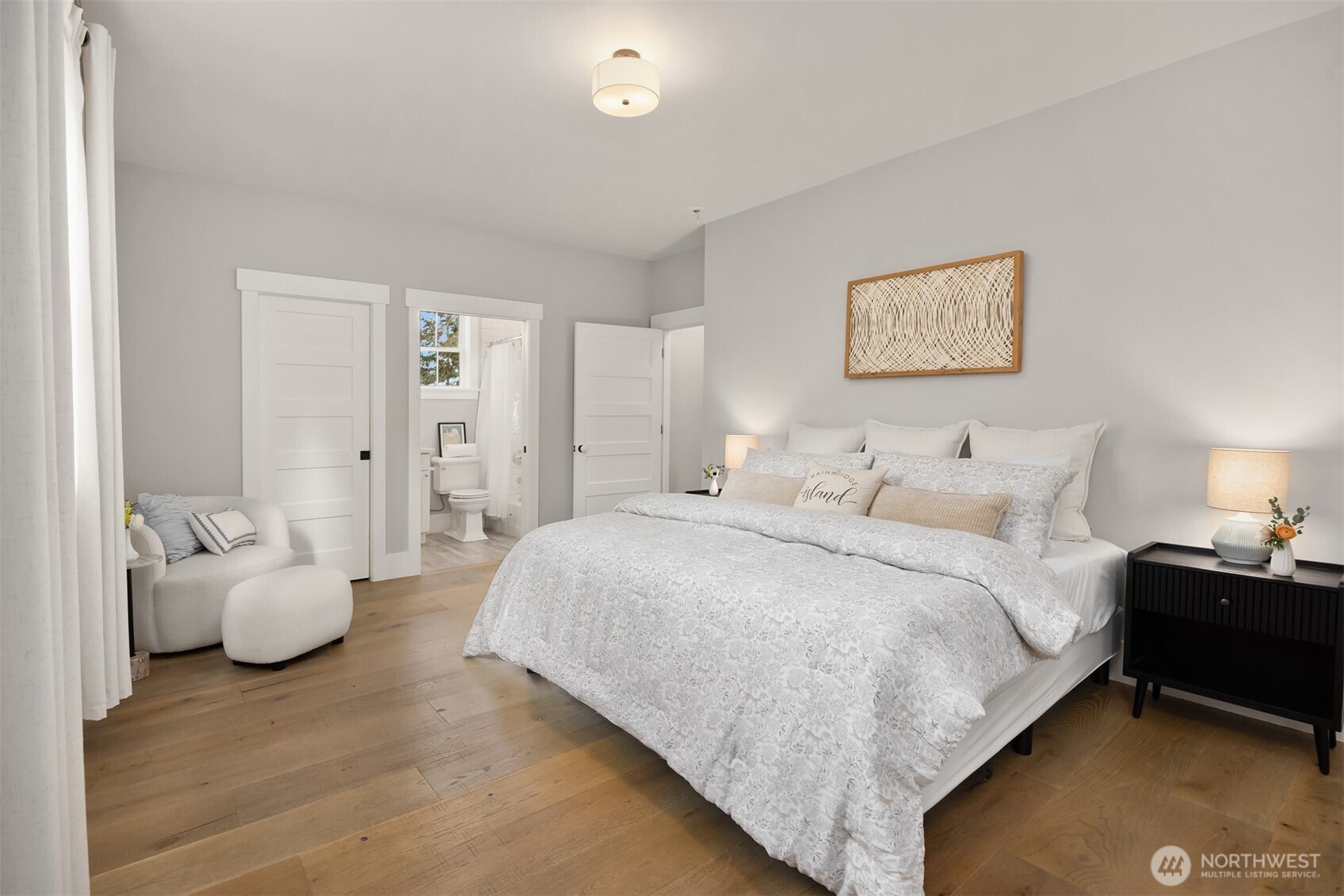 10717 NE Manitou Park Boulevard