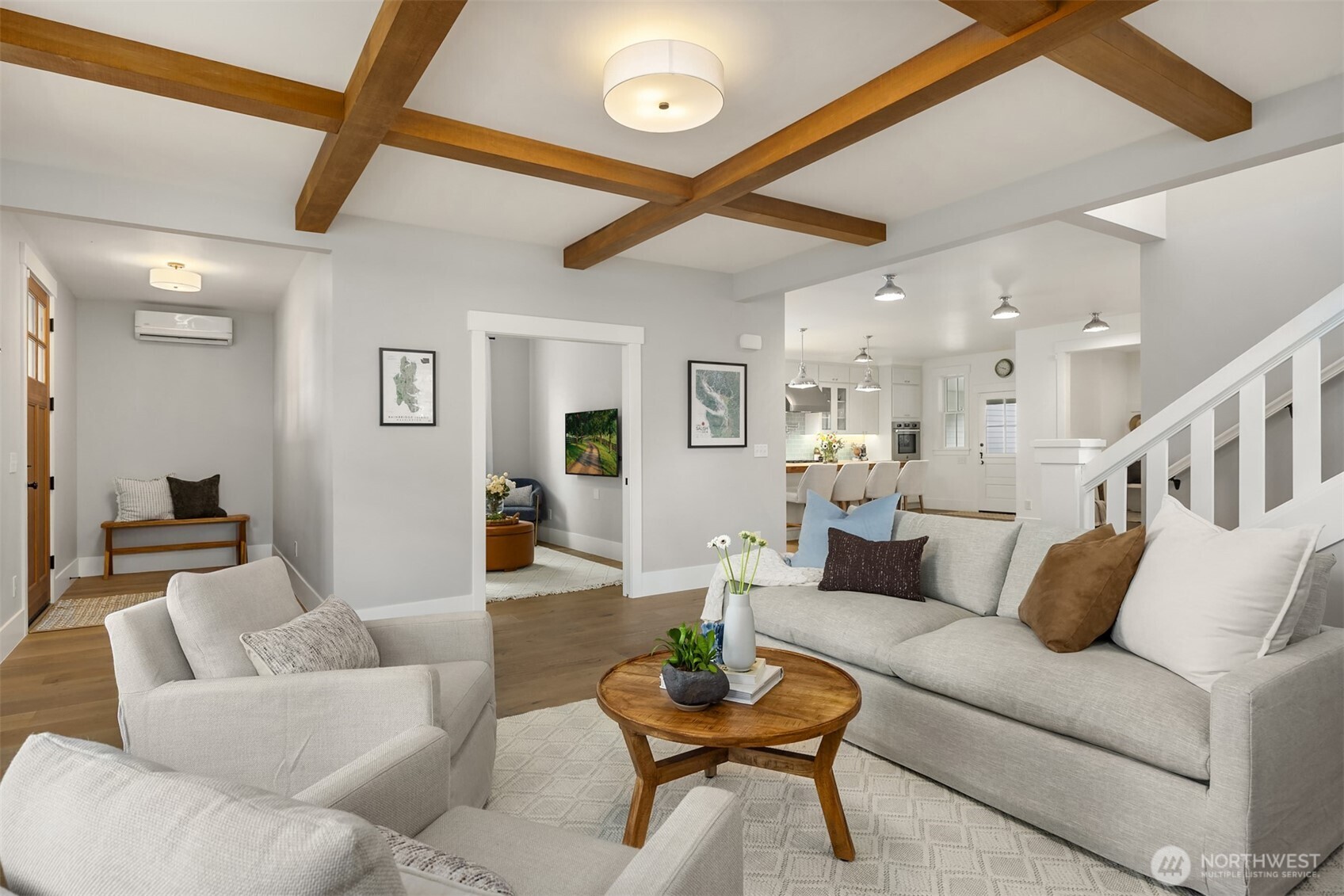 10717 NE Manitou Park Boulevard