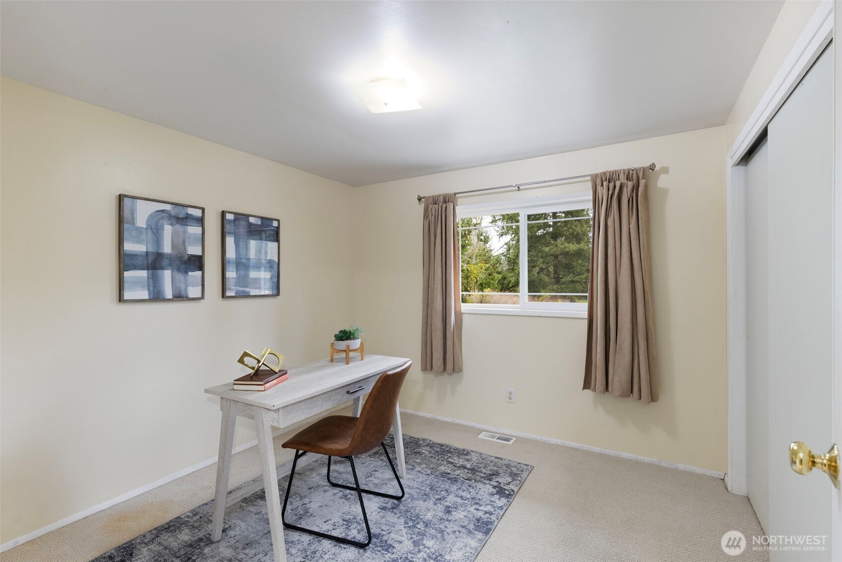 3161 S Discovery Road