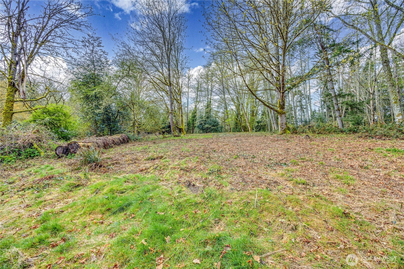 9811 NE Rose Trail Lane