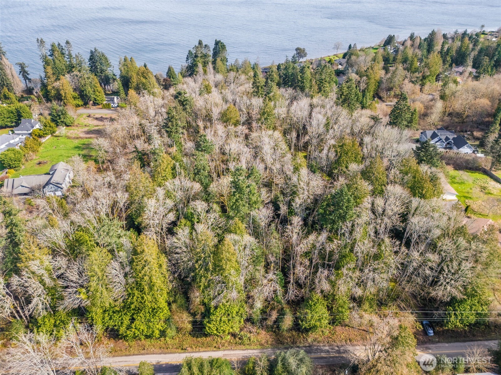 23500 Jefferson Point Road NE