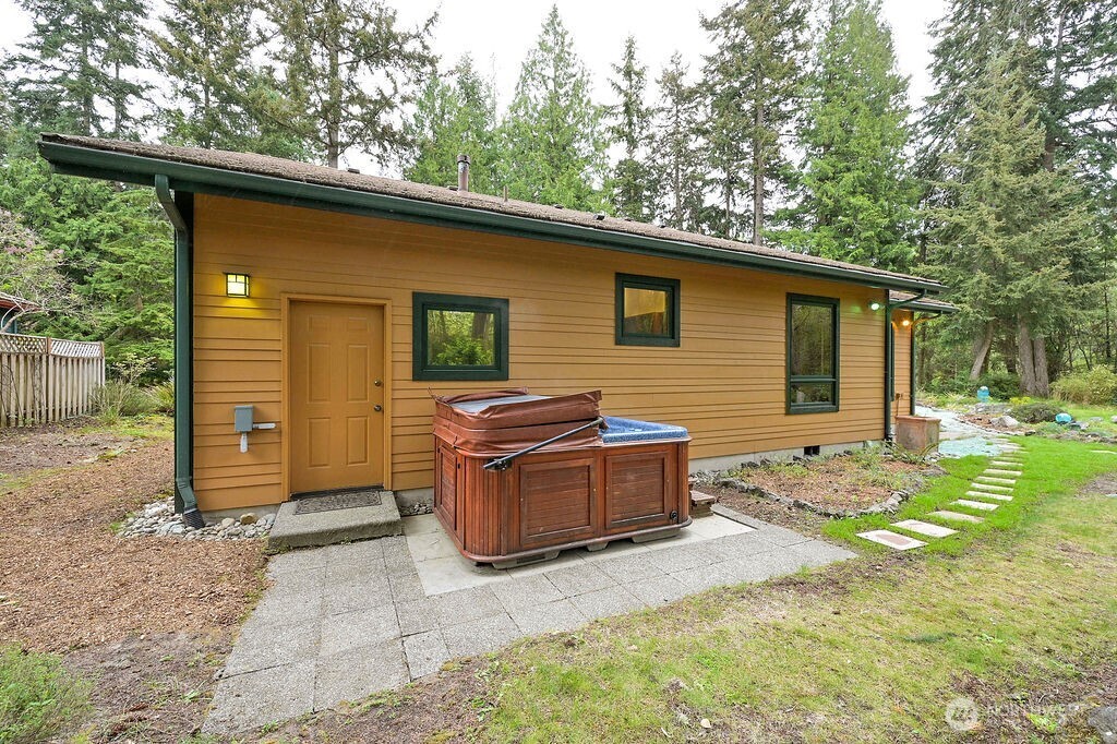 33 Westridge Court