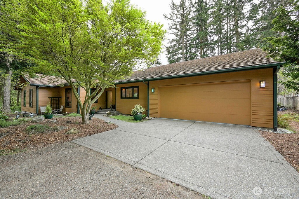 33 Westridge Court