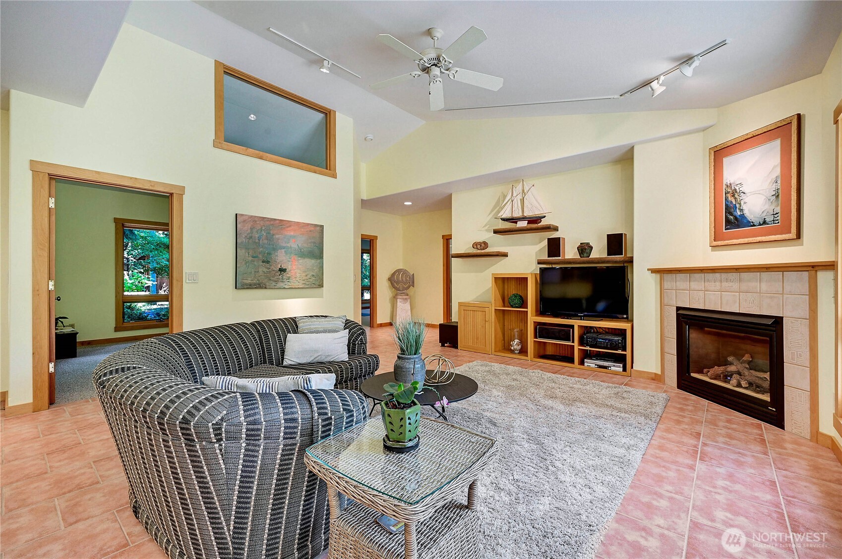 33 Westridge Court