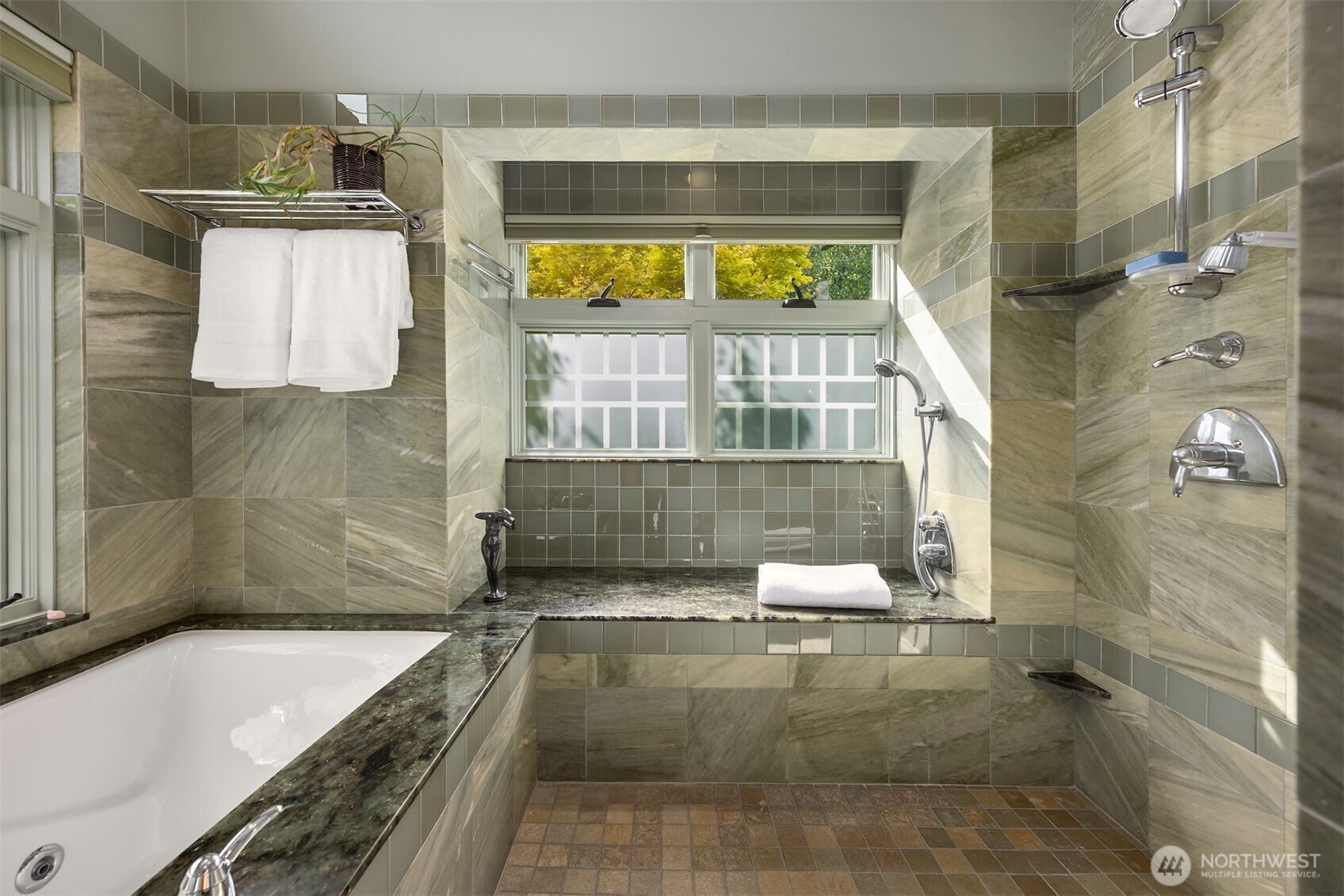 4290 Rockaway Beach Road NE