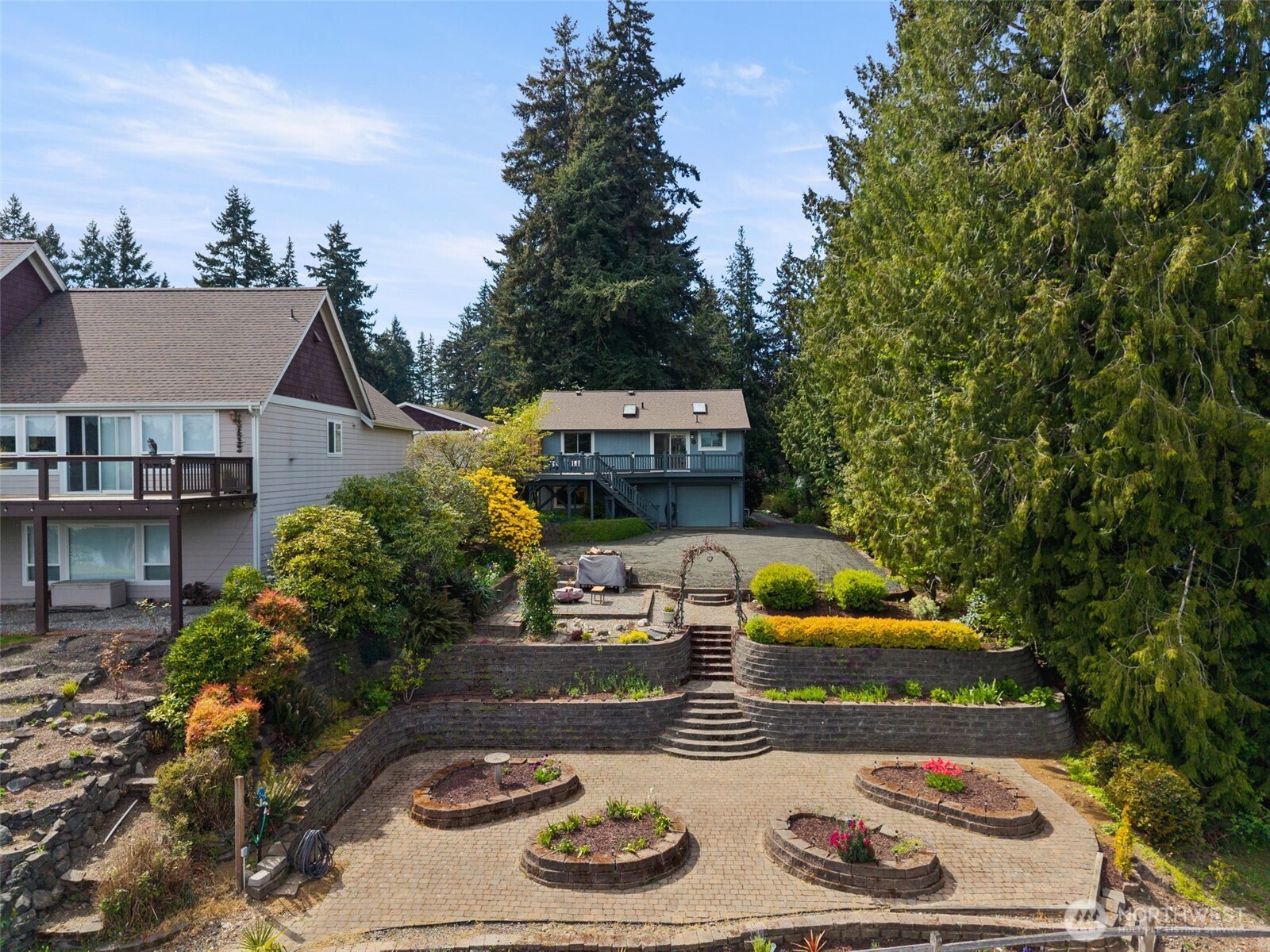 2490 Rocky Point Road NW