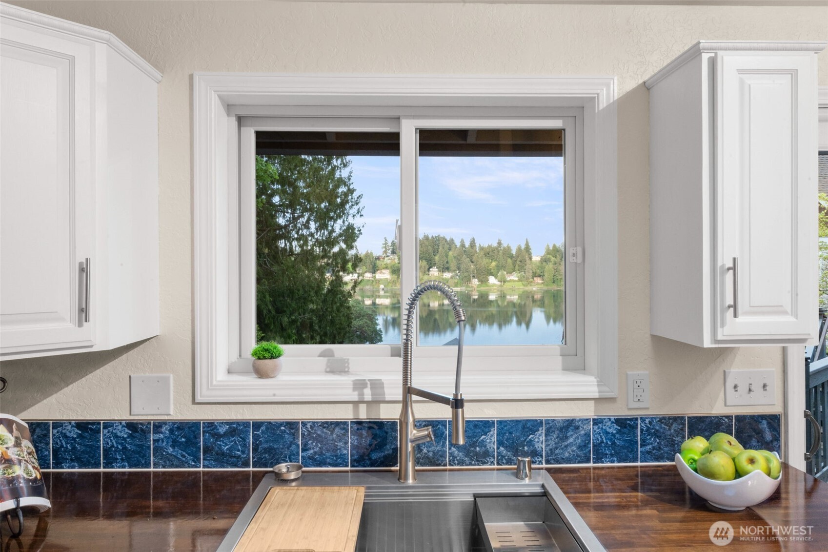 2490 Rocky Point Road NW