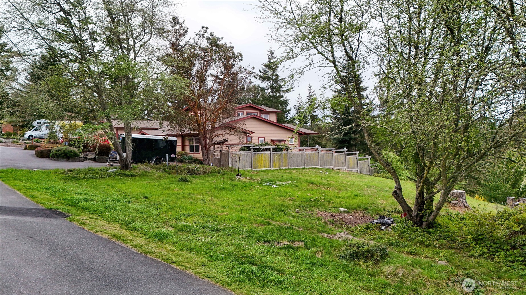 188 S Rhododendron Dr.