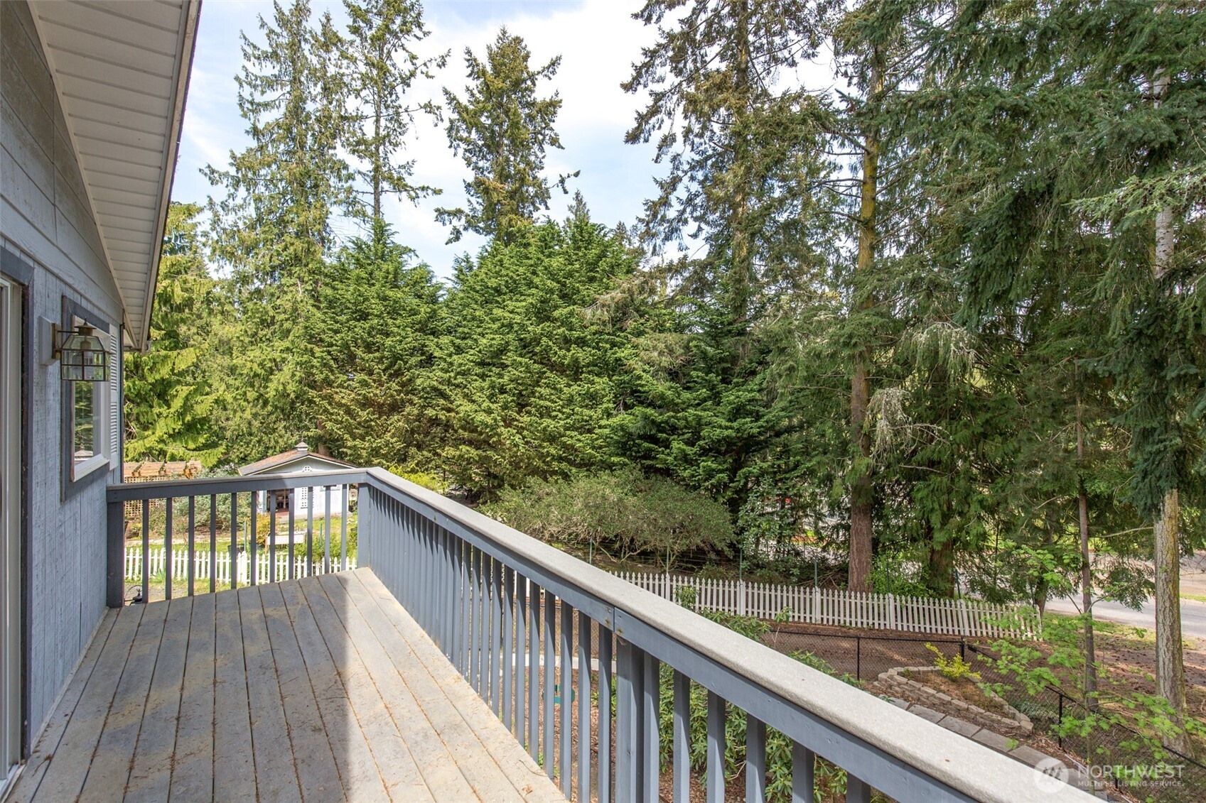 31 Salal Way