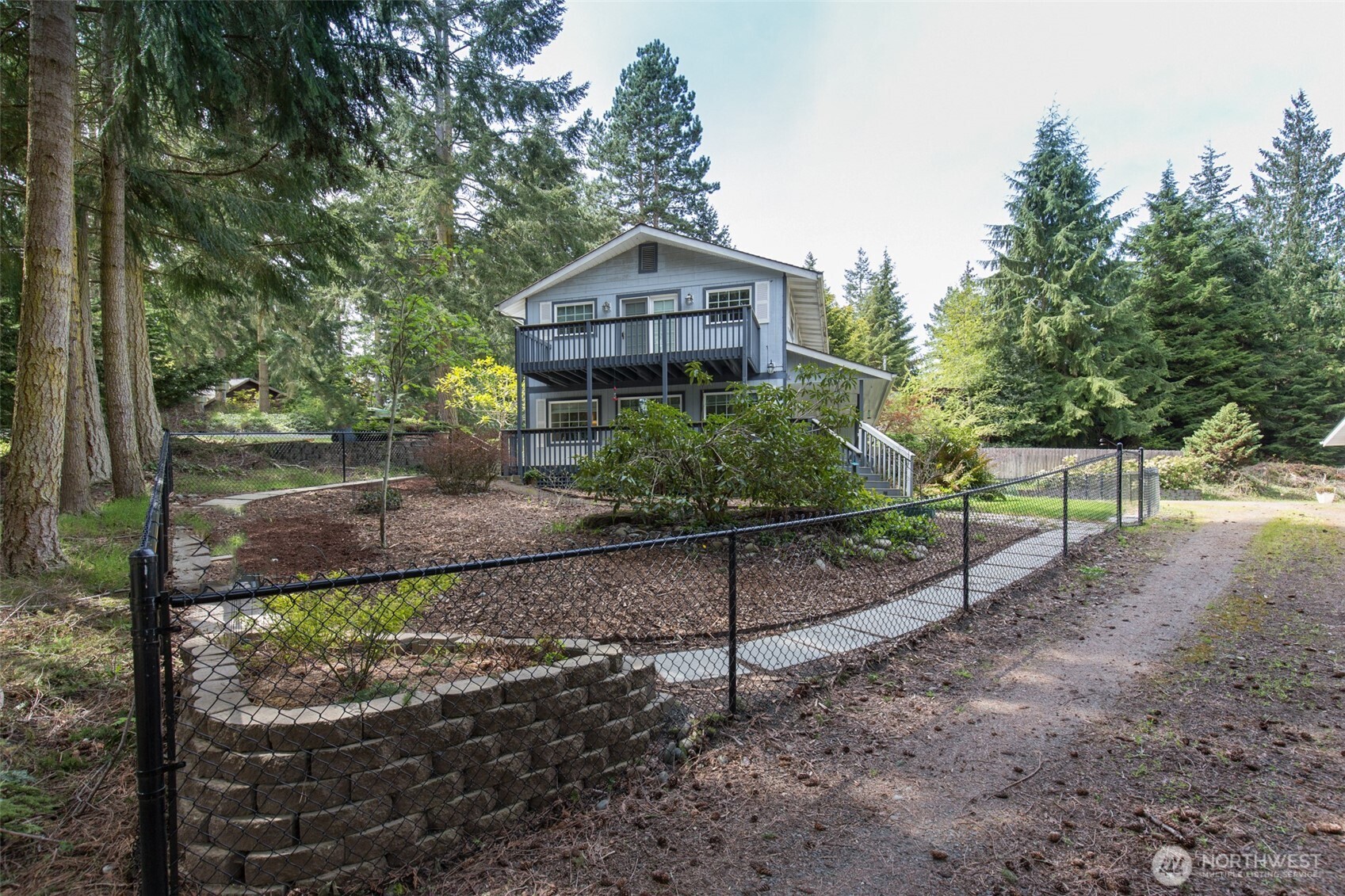 31 Salal Way