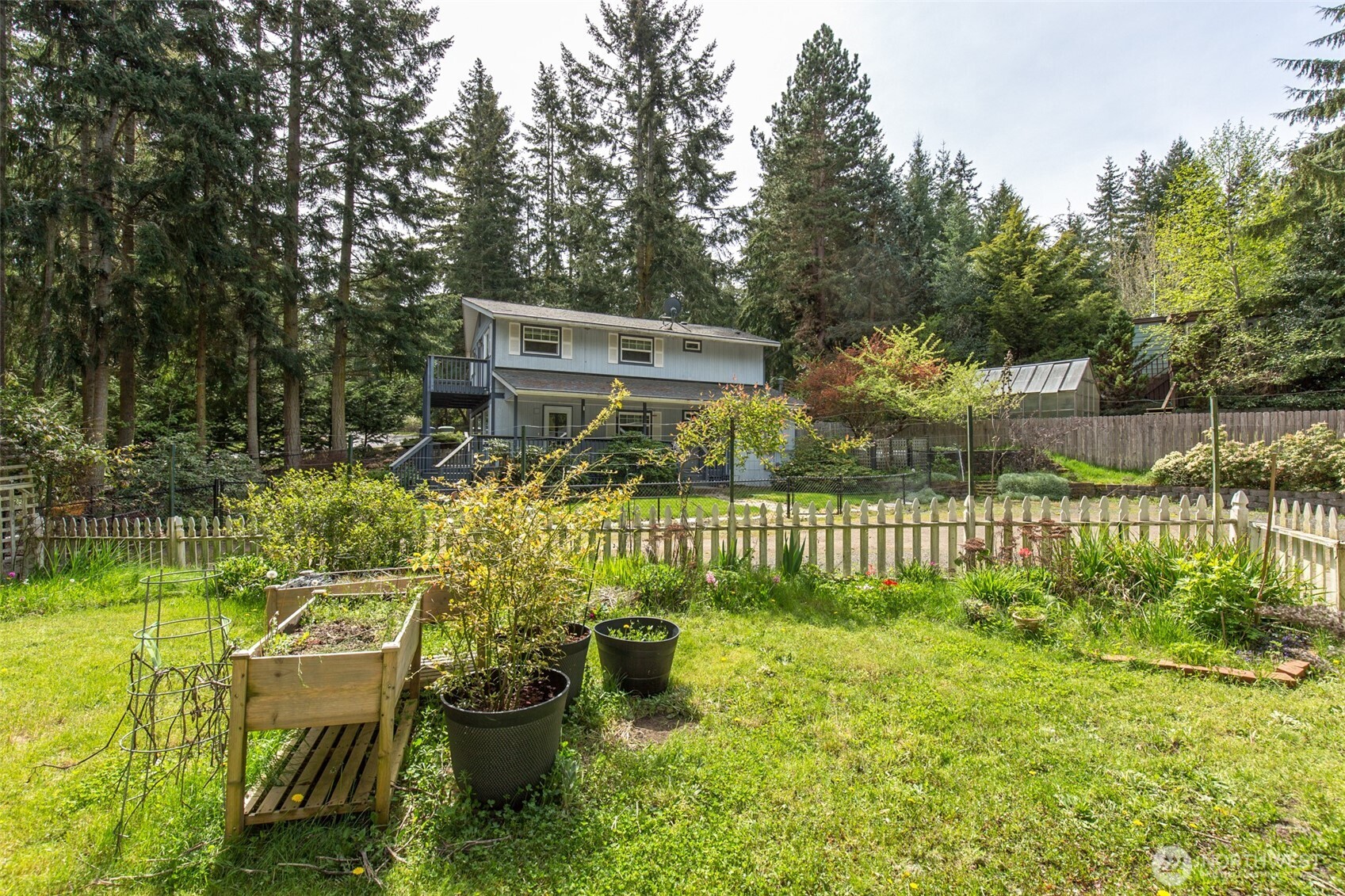 31 Salal Way