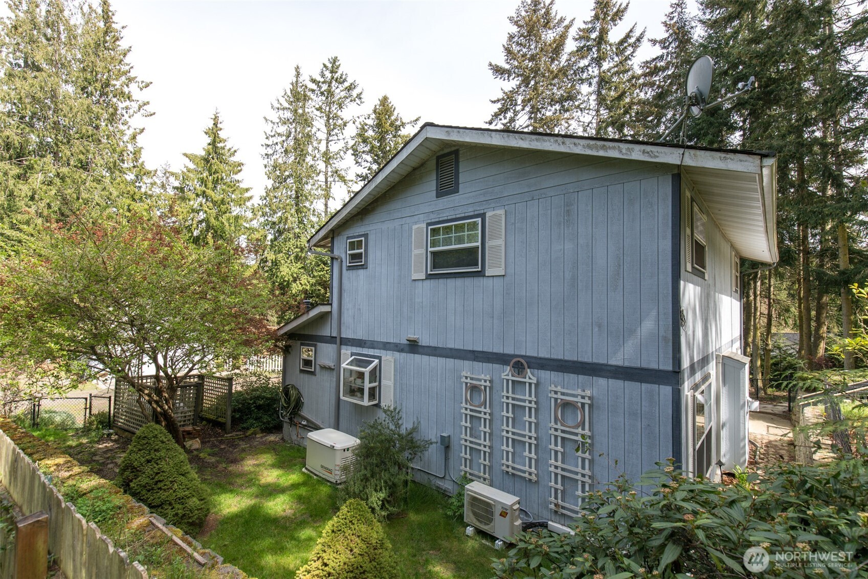 31 Salal Way