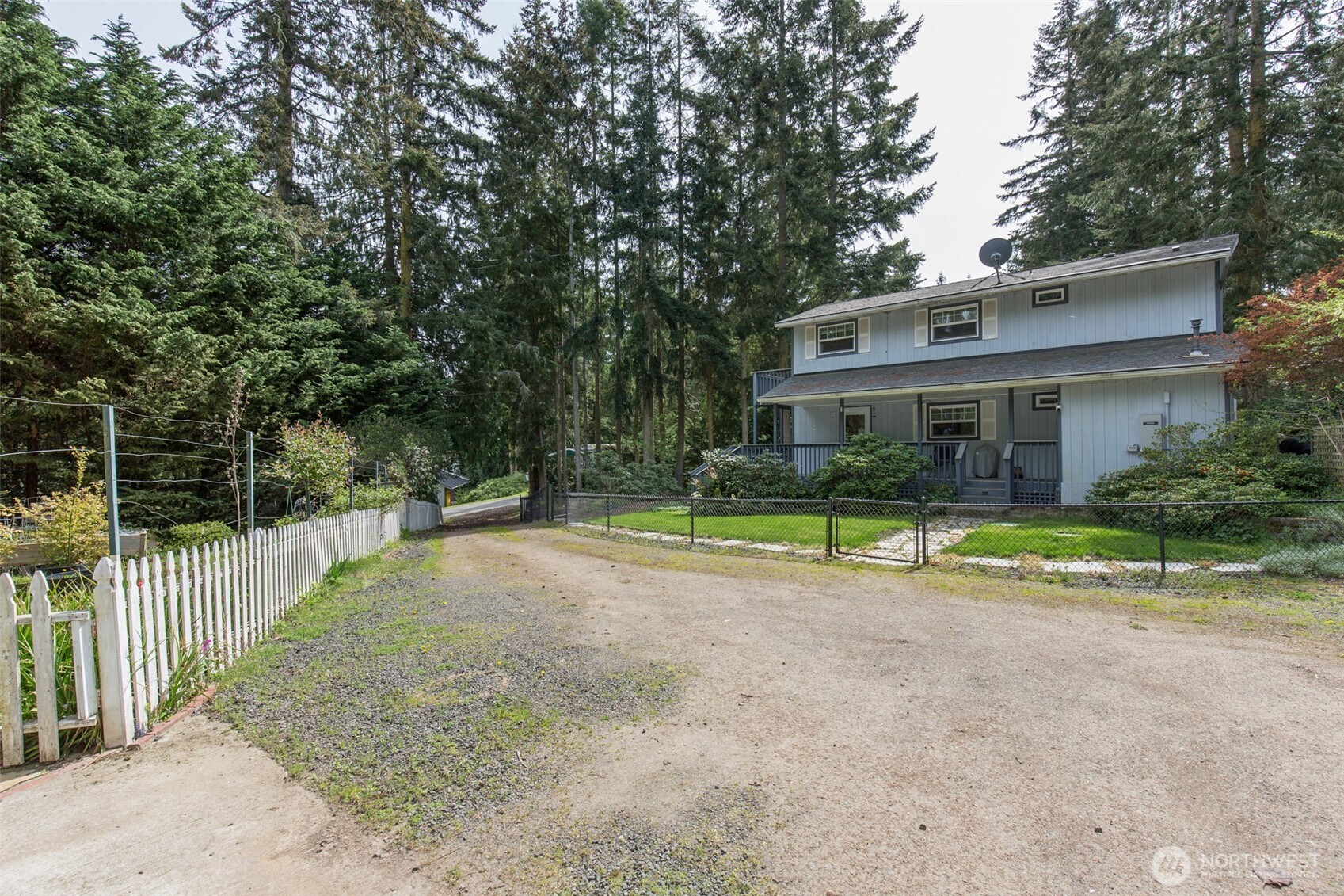 31 Salal Way